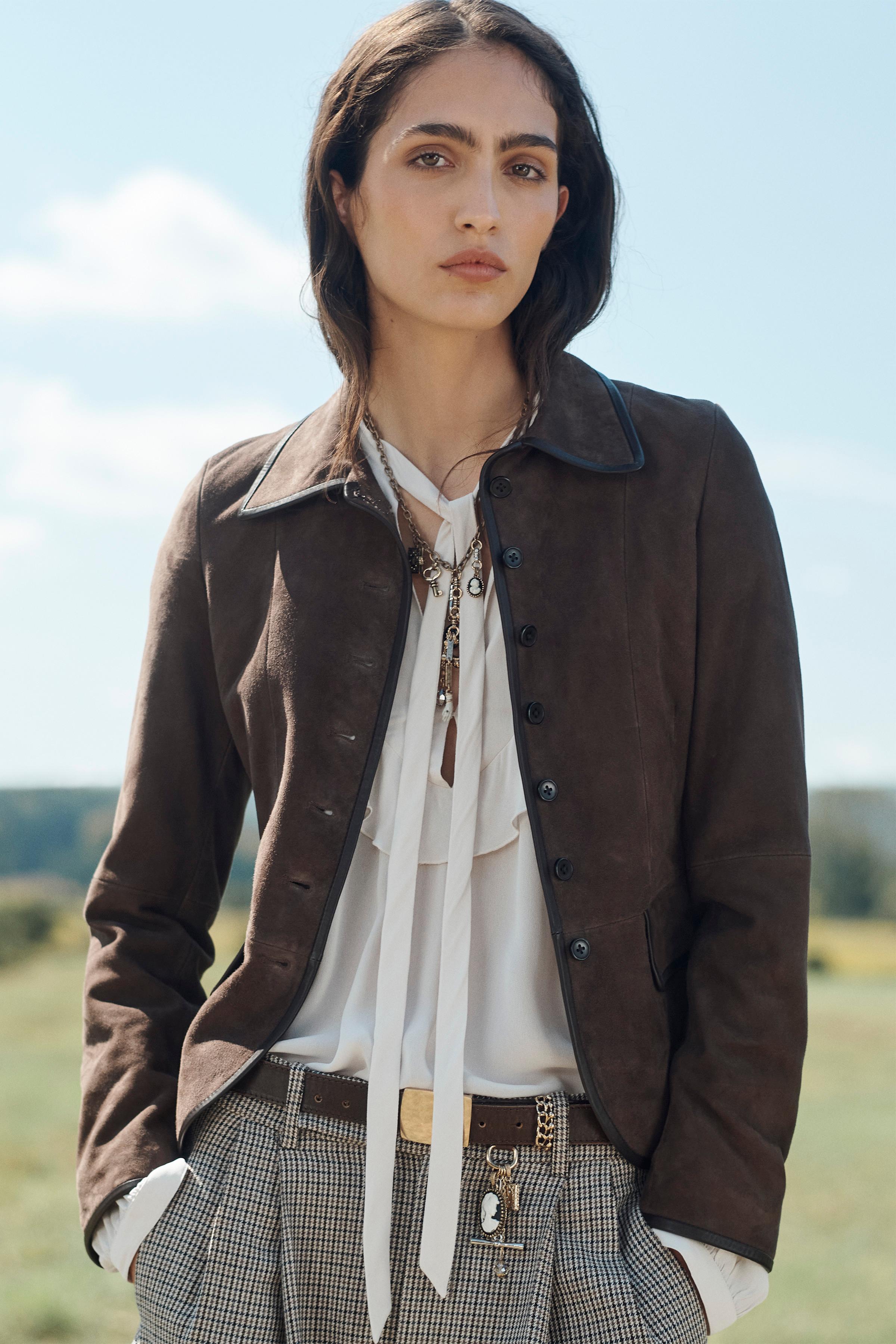 VESTE AJUSTÉE EN CUIR DAIM ÉDITION LIMITÉE